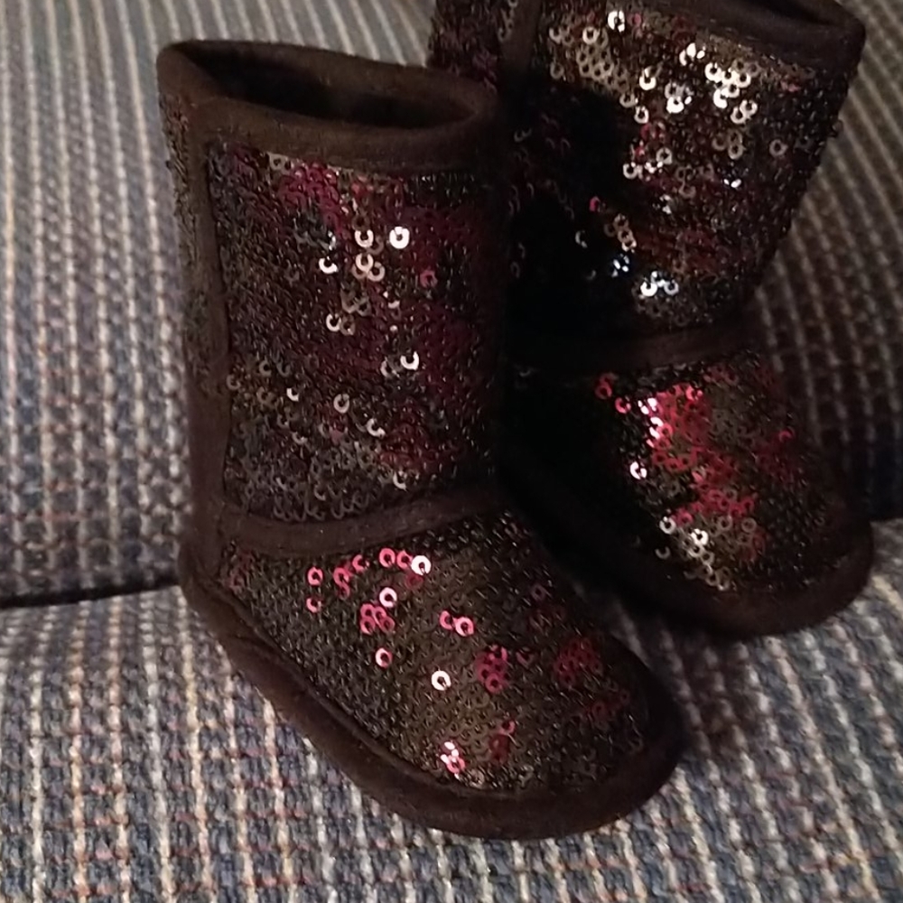 Infant over the call boots.